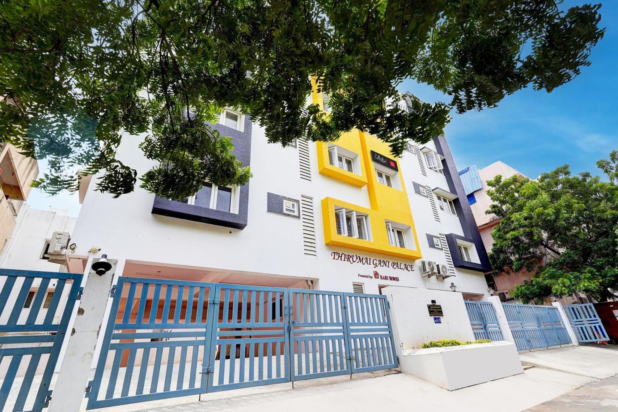 Collection O Dhana Homes Hotel