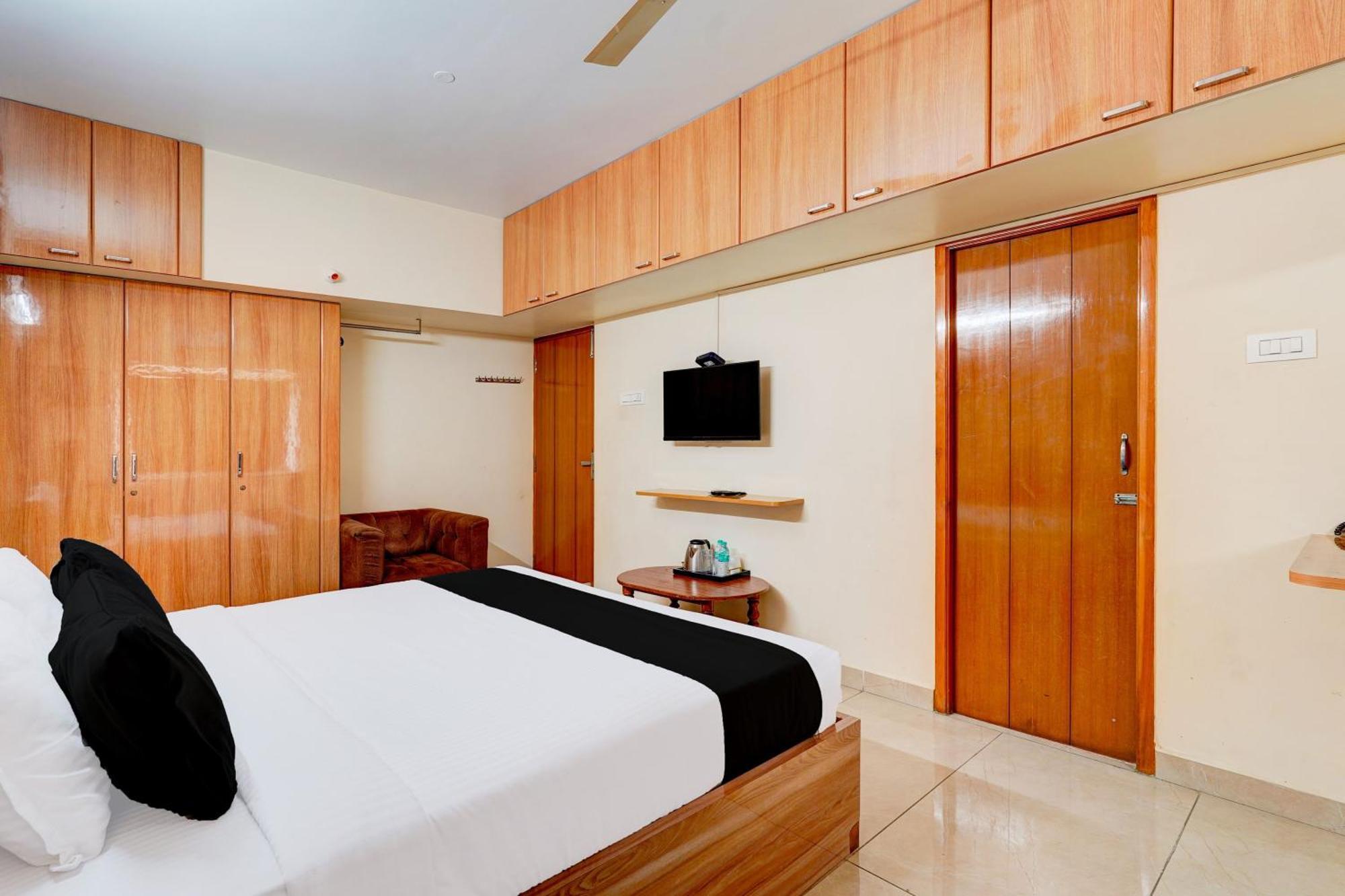 Collection O Dhana Homes Hotel 3*